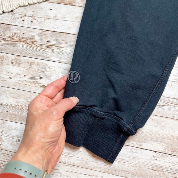 Lululemon Jogger Sweatpants High Rise Black Size 6 - Picture 5 of 5